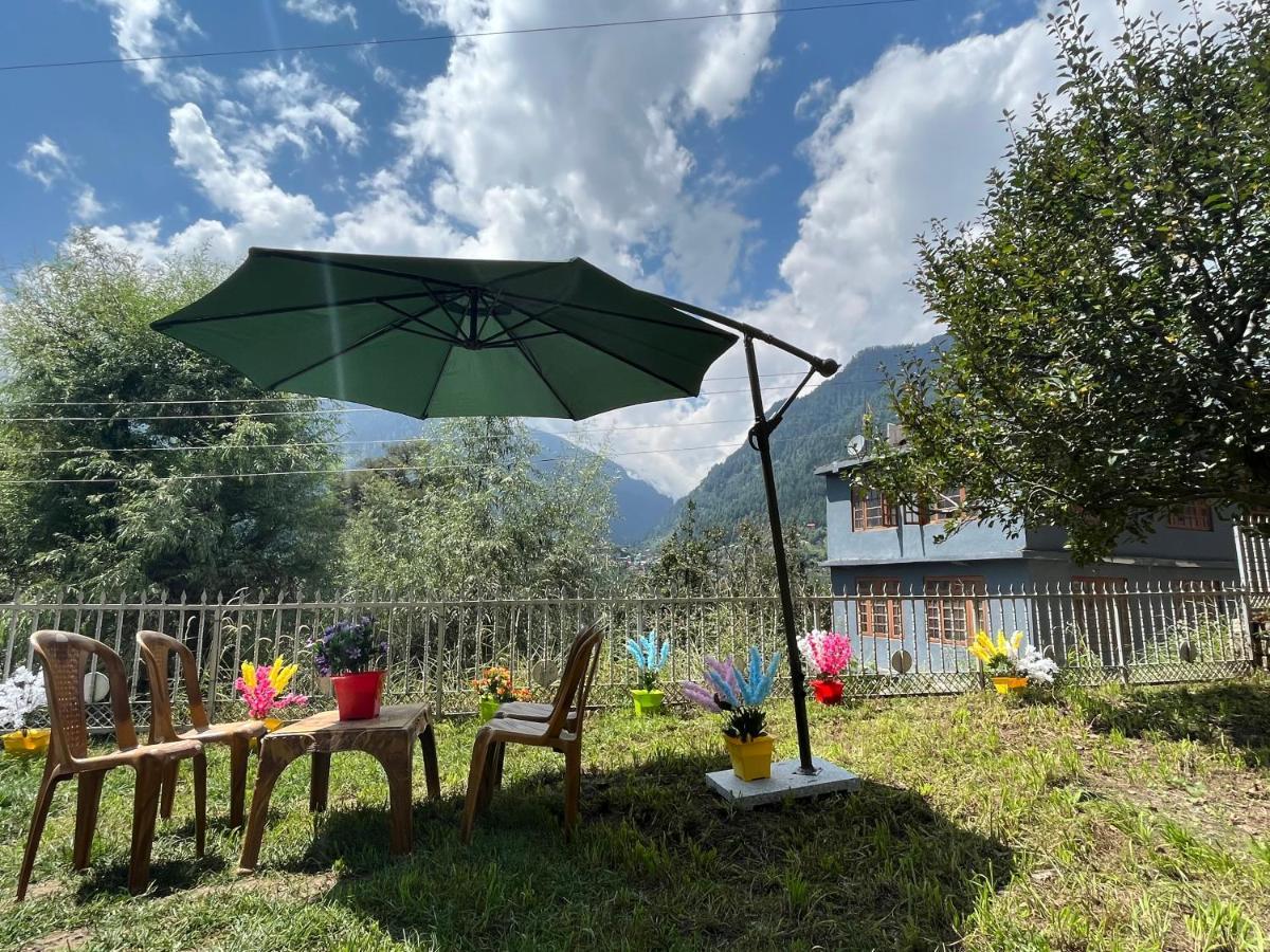 Hotel Hollywood - Top Rated & Most Awarded Property In Manali Zewnętrze zdjęcie