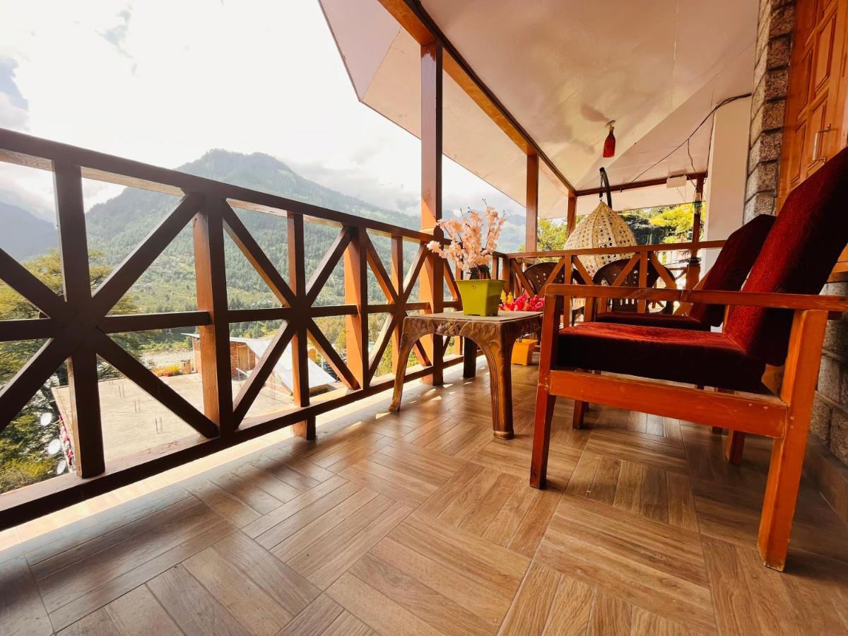 Hotel Hollywood - Top Rated & Most Awarded Property In Manali Zewnętrze zdjęcie