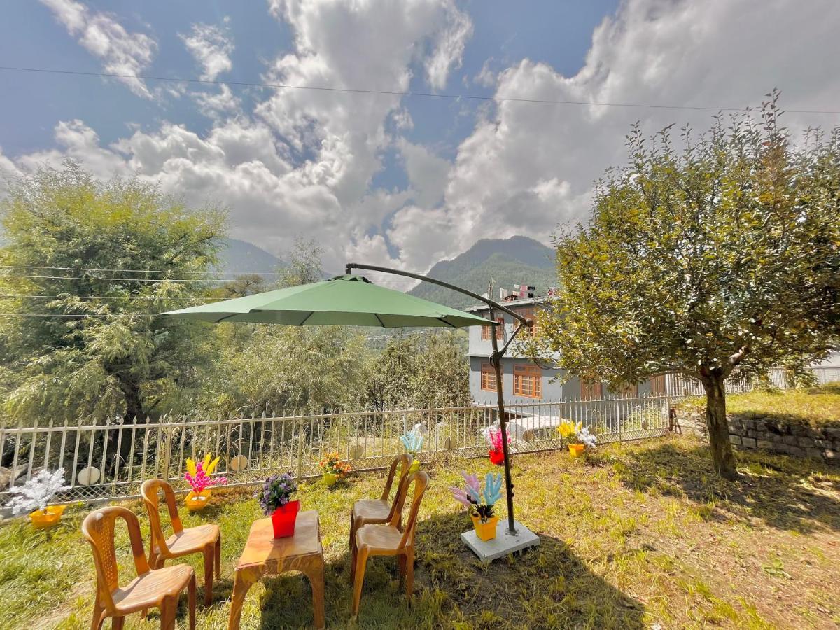 Hotel Hollywood - Top Rated & Most Awarded Property In Manali Zewnętrze zdjęcie