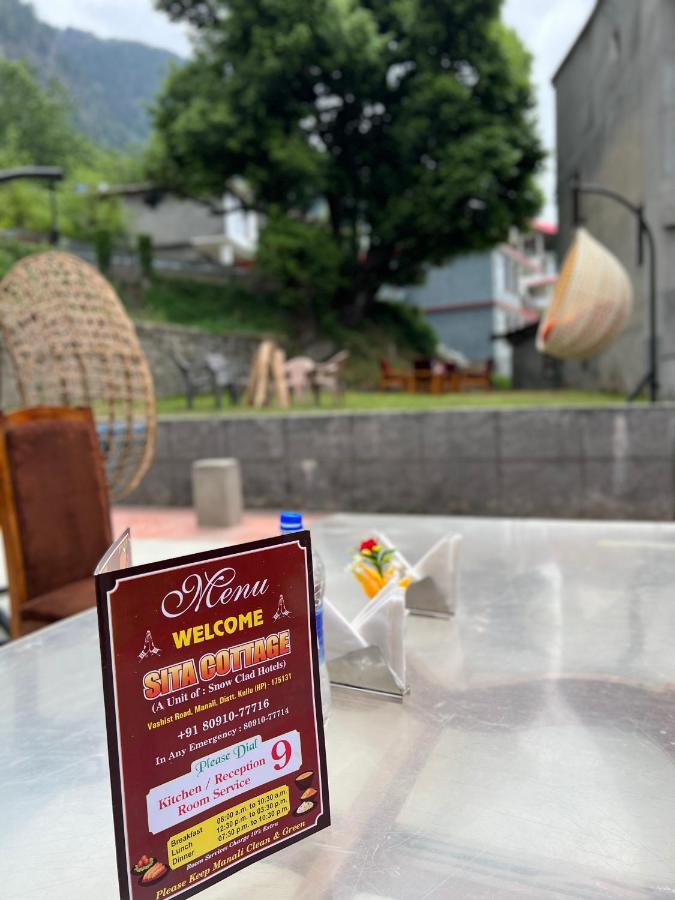 Hotel Hollywood - Top Rated & Most Awarded Property In Manali Zewnętrze zdjęcie